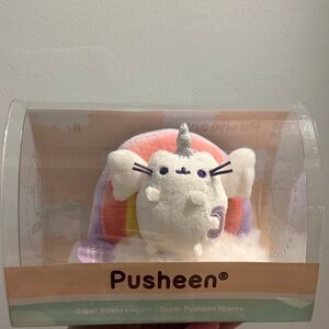 Pusheen Rainbow Unicorn Super Pusheenicorn 
NIB